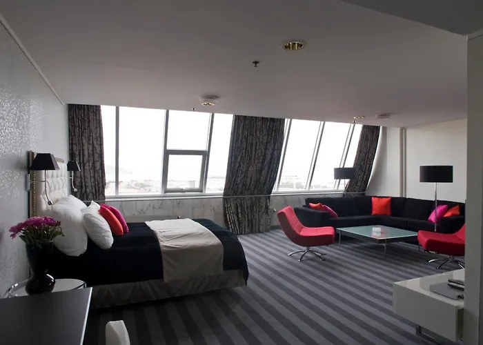 Home Hotel Grand Olav