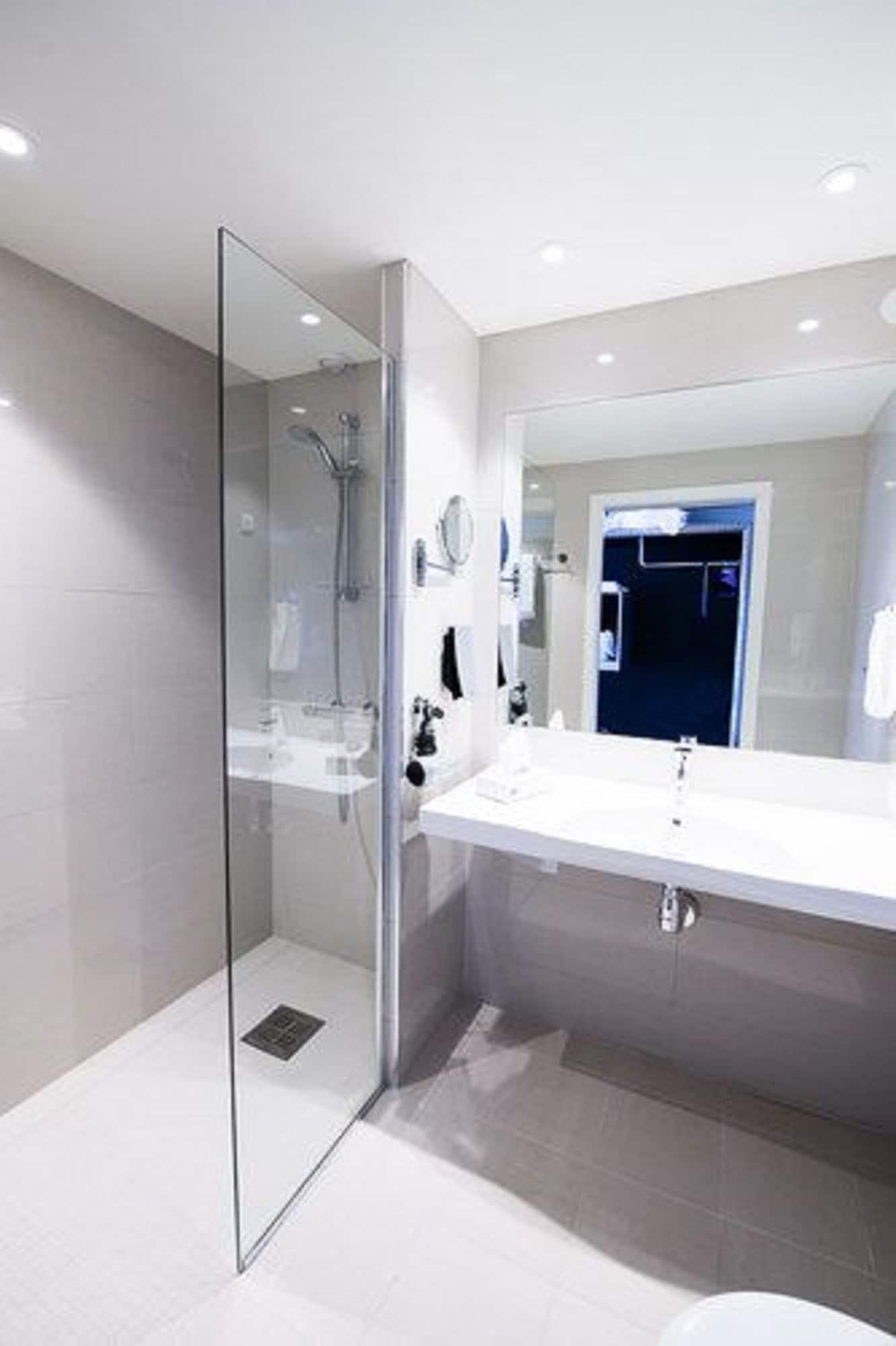 Grand Olav Hotell 4*